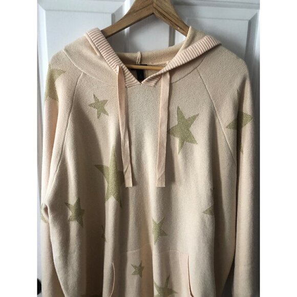 NWOT Woman's Plus Size Torrid Jacquard Pullover Hooded Sweater Ivory and Gold Si - Picture 10 of 12